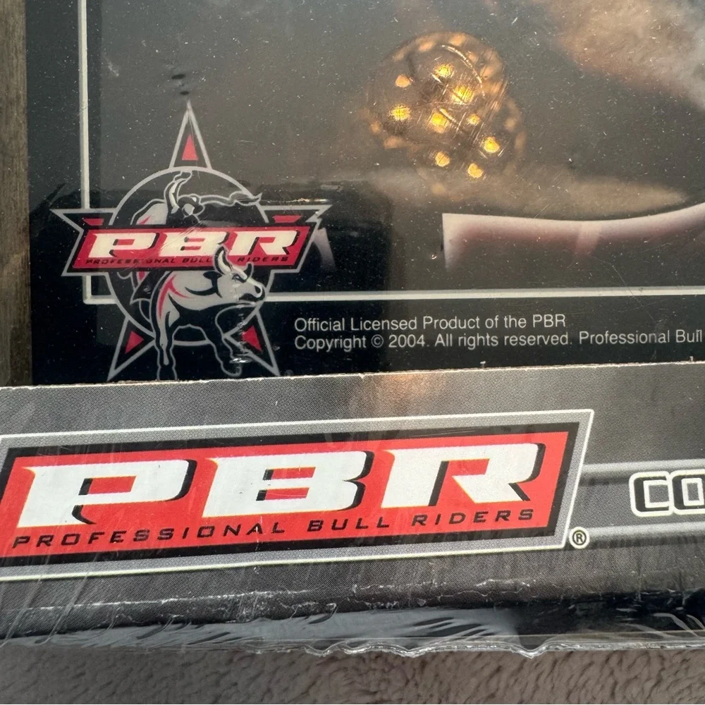 PBR Pandora’s‎ Box Wood Clock 2004 Racing Reflections Bull Rider NIB Sealed